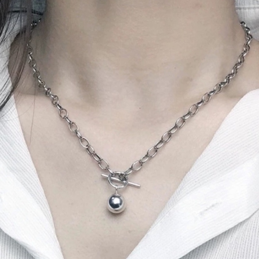 Minimalist Silver Toggle Necklace with Polished Sphere